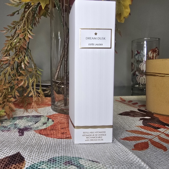 Estee Lauder Dream Dusk Refillable Atom!zer. 34 oz - Picture 6 of 6